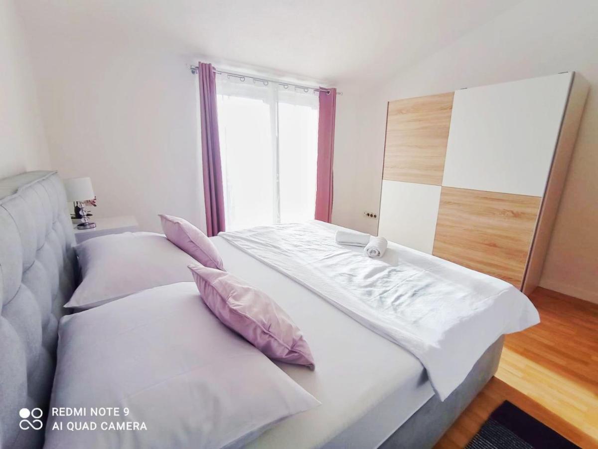 Apartman Mia With Pool1 스플리트 외부 사진